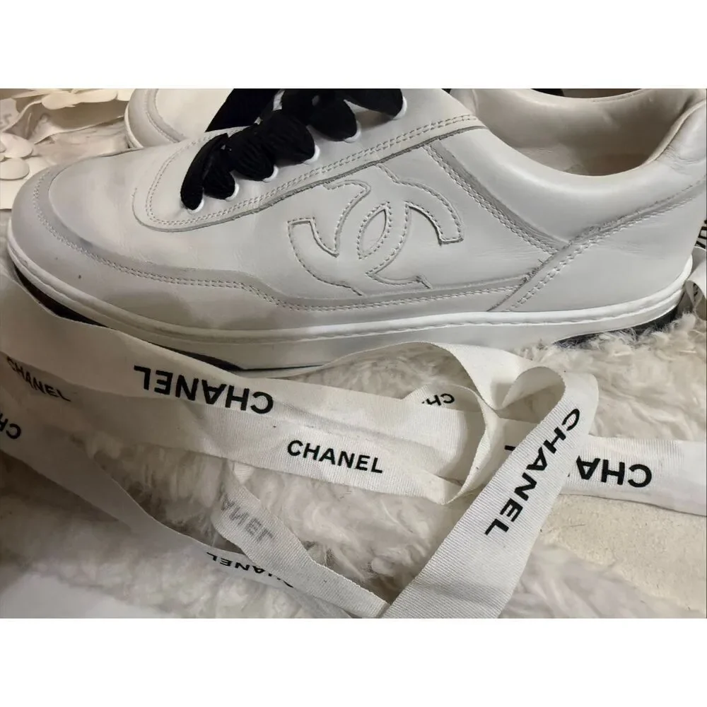 Chanel Women's Lace-Up Calfskin Low Top Sneaker Flats Shoes White 40 verified